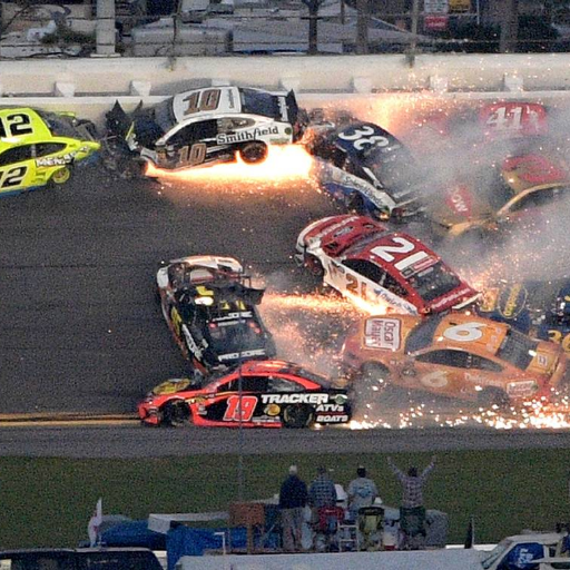 23johnjo2's profile picture. I'm single 
I'm in  high school 
I have so many friends
I play GTA and Roblox and pub g
I'm 15 years old