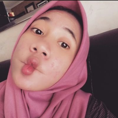 svnthdaughter_'s profile picture. 