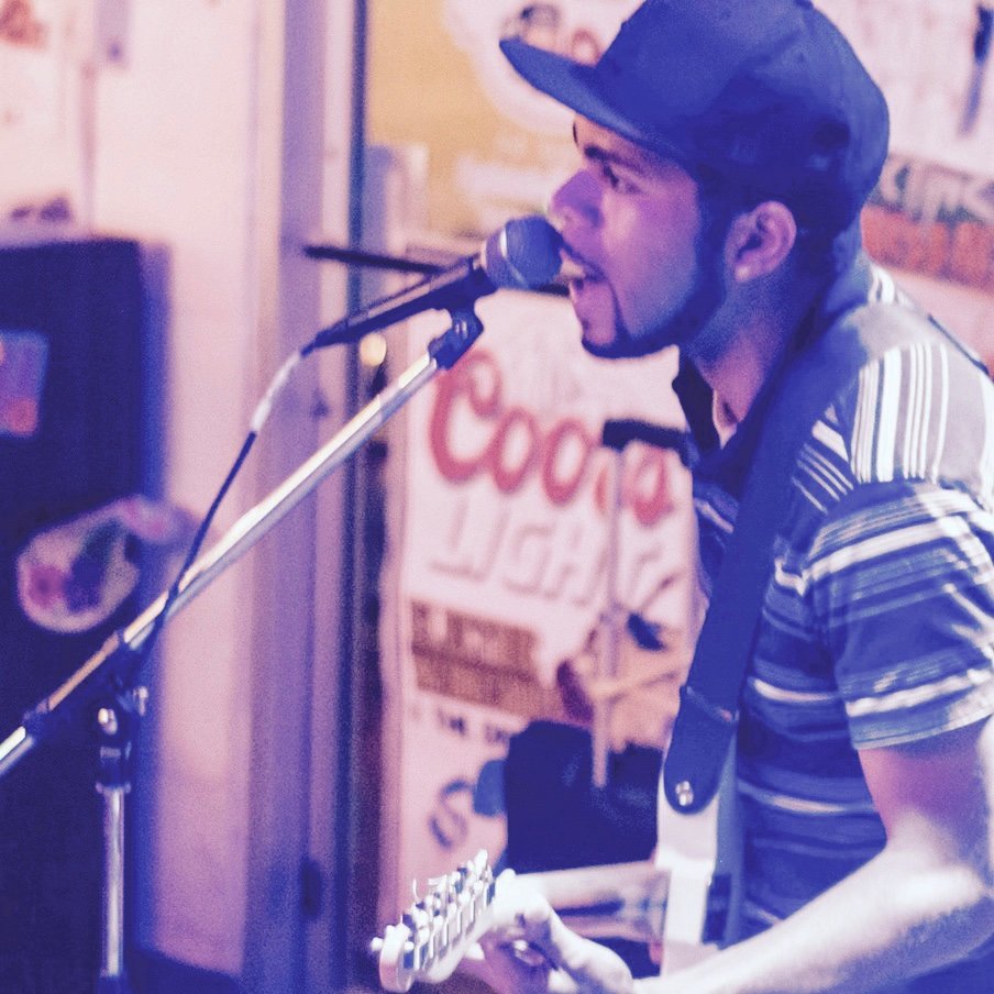 hailtothief3's profile picture. Seeker of truth, believer in facts. Yes I live in Chicago, and yes I love my city, along with the people in it. 🌊#resist