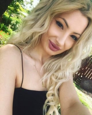 I'm a girl who just want's to have fun and make new friends 🤗❤


●If you want to see me more lets talk live:
https://t.co/uYDhCgavoY