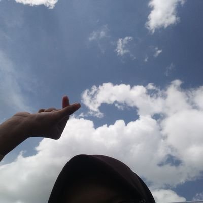 ainshaf5's profile picture. 