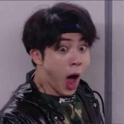 Italian Armys wants #BTSinItaly 🇮🇹💡
cncowner/army🎤