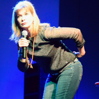 vanessa hollingshead (@vhollingshead) 's Twitter Profile