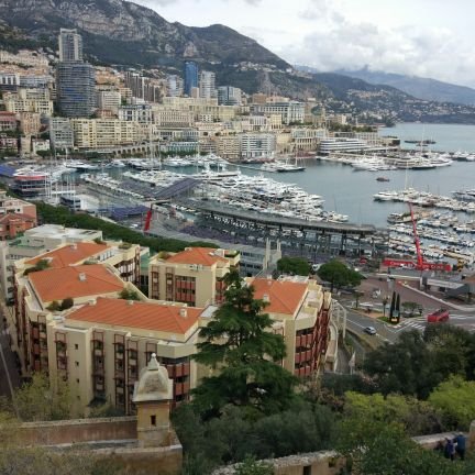 RayHung76's profile picture. 