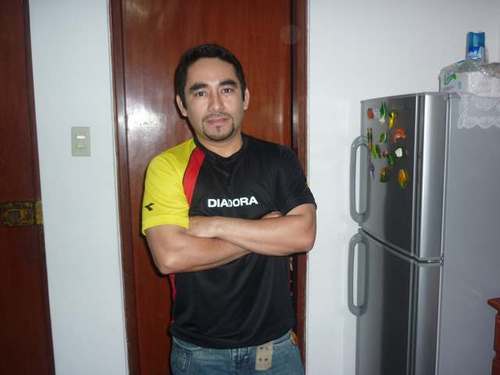 espiritulibre32's profile picture. Mèdico Veterinario, 35 años, INSOPORTABLE, trabajador, sencillo, honesto y con ganas de vivir la vida intensamente.