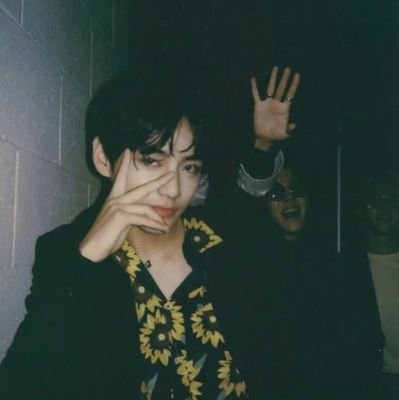 _taecchi's profile picture. forever young