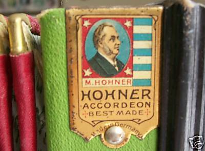 BuffaloEatoh's profile picture. Beyond common ken, dancing rampant with the wayward paranoids.