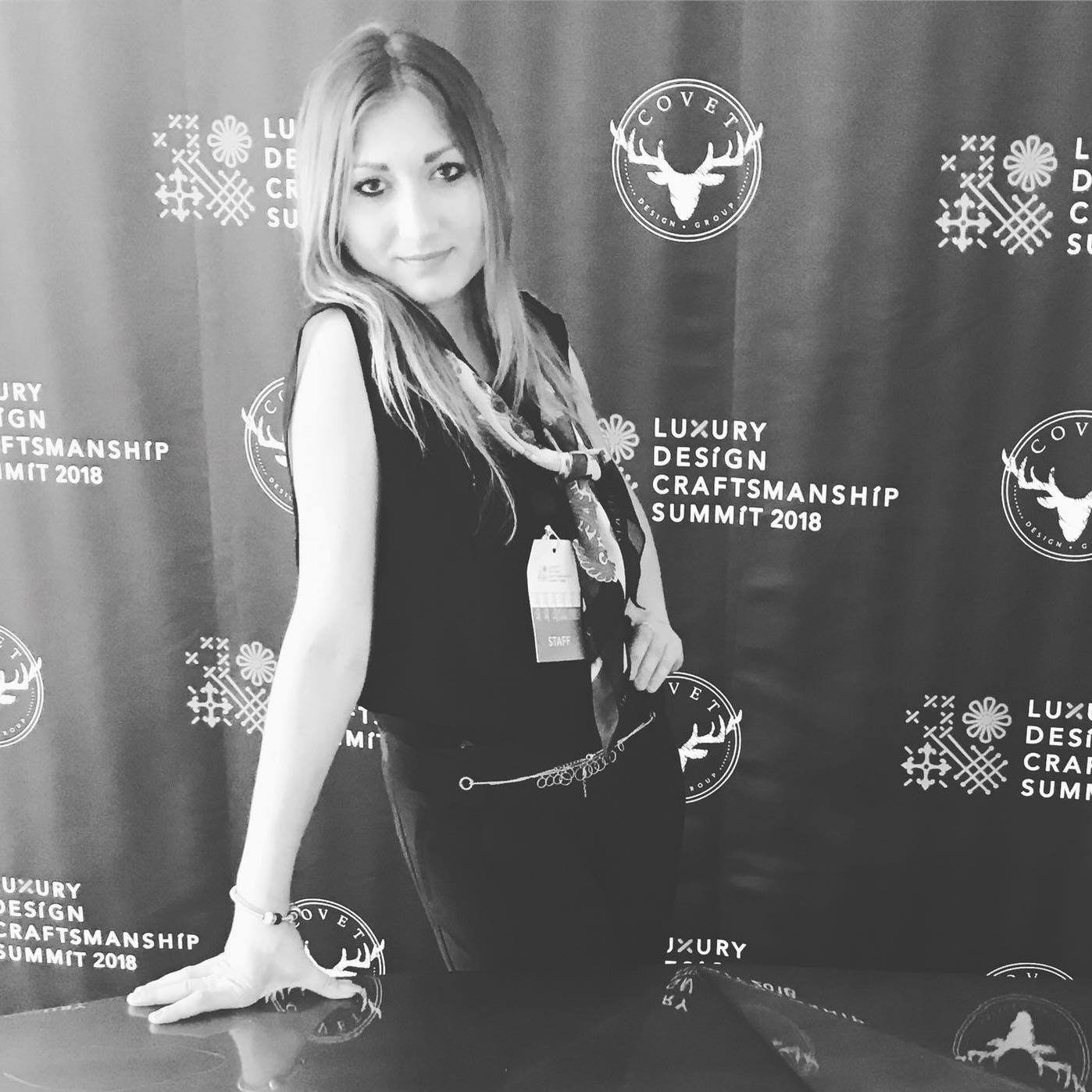 patramanskaia's profile picture. Essential Home - бренд в стиле mid-century, вдохновлённый 30ми-60ми годами.
https://t.co/2iKpv7SkmX