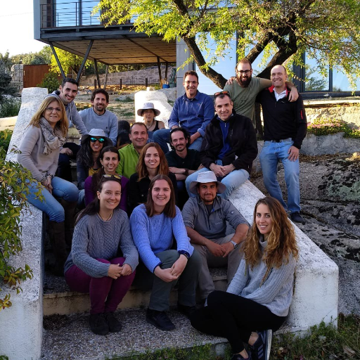 Dryland Ecology and Global Change Lab at @KAUST_News @UA_Universidad, led by @ftmaestre. We study how drylands function and are responding to global change