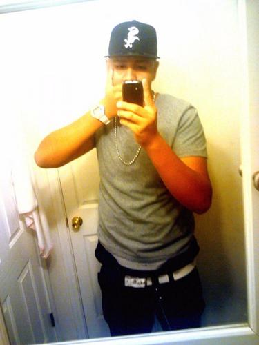 DeeeJayyy23's profile picture. 