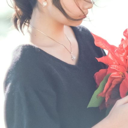 23歳OLオフィス勤務🏢副業で稼いでいる先輩にいろいろ教えてもらっていまでは月収30万円😀収入が増えると好きなものが買えちゃいます💍