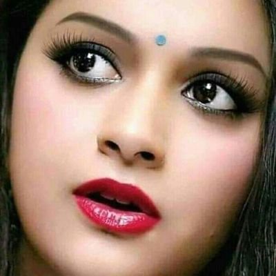 *मुझे आज़माने वाले शख्स तेरा शुक्रिया....!!*

*मेरी काबिलियत निखरी है तेरी हर आज़माइश के बाद....!!*