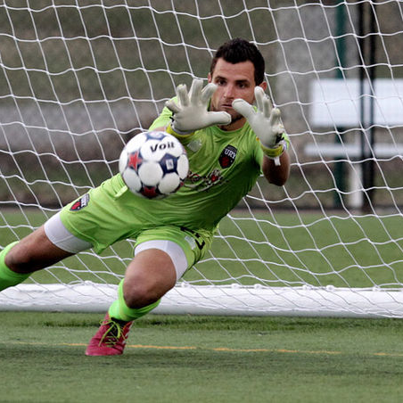 •12 year Professional Goalkeeper •Owner of @futboxcompany  •Cognitive Goalkeeping”- Mentoring and Training for Elite Goalkeepers- •Denver, CO 🏔 ❄️