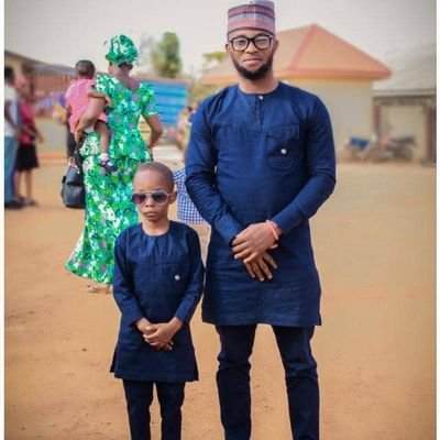 Testyebi's profile picture. A Believer , Pharmacist, Husband and father. #liveandletlive