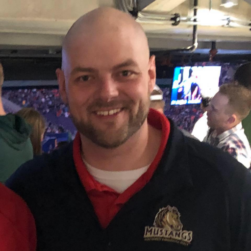 Producer @mytalk1071 📻 Sports/Production/DJ @997MaxFM🎙 Loves: 🐕🐈 Cooking 👨🏻‍🍳 Game Shows 📺 MN Sports 💔🏈🏒⛳🏁♠♥♣♦ Hates: 🦛