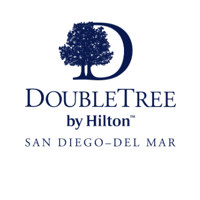 #DoubleTreeCookies upon arrival, resort-style pool, close to beaches and attractions, drinks at the @MosaicDelMar indoor/outdoor bar - What could be better?