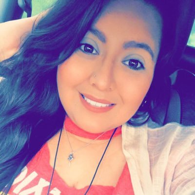 daughter, wife, mother + stronger than I know. i am a stay at home mom who juggles their schedules & proudly, loudly sits @ their events. all while day dreaming