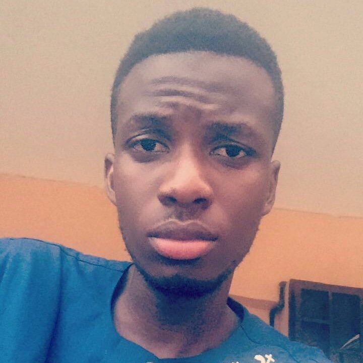 HOUNHOUEDOEzchi's profile picture. 