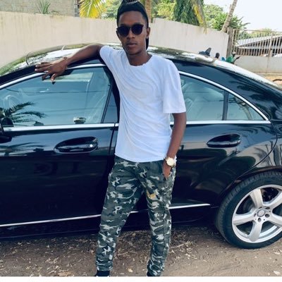 SmithKanta's profile picture. Je suis un mec cool toujours souriant intelligent j’aime beaucoup m’amuser