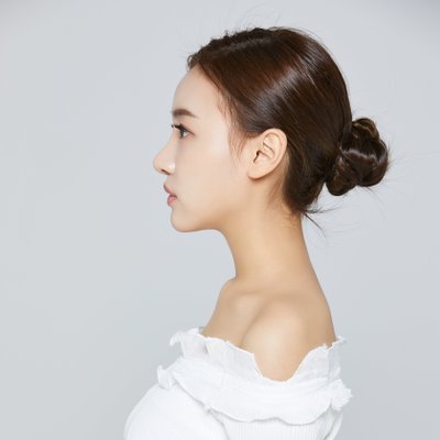 韓国で暮らす美容整形 皮膚科で働く日本人 数日前 韓国アイドルを間近で見てきたけど いつ見ても 男の子アイドルは鼻がスーッと伸びてる テレビだといいけど 実際に見ると高すぎるほどで違和感 やはり鼻が大事なのだとつくづく思う 韓国アイドル 韓国で暮らす美容整形 皮膚科で働く日本人 数日前 韓国アイドルを間近で見てきたけど いつ見ても 男の子アイドルは鼻がスーッと伸びてる テレビだといいけど 実際に見ると高すぎるほどで違和感 やはり鼻が大事なのだとつくづく思う 韓国アイドル