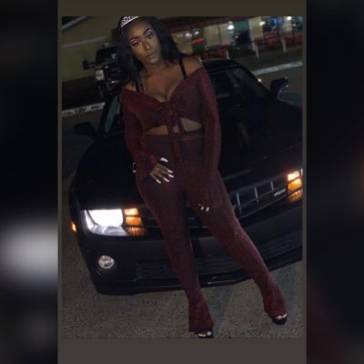 ||very creative at times😭|| dancing is a passion👢✨|| my attitude stays on 100💅🏽|| legal asf🔞||keep god first💕🗝| 🌻