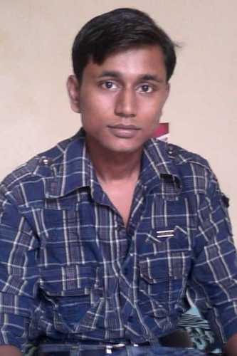 Am the guy with having good friendly nature., always smiling and makes others smiling. u too be keep smiling.