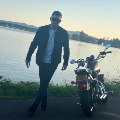 ChadDaBad's profile picture. 