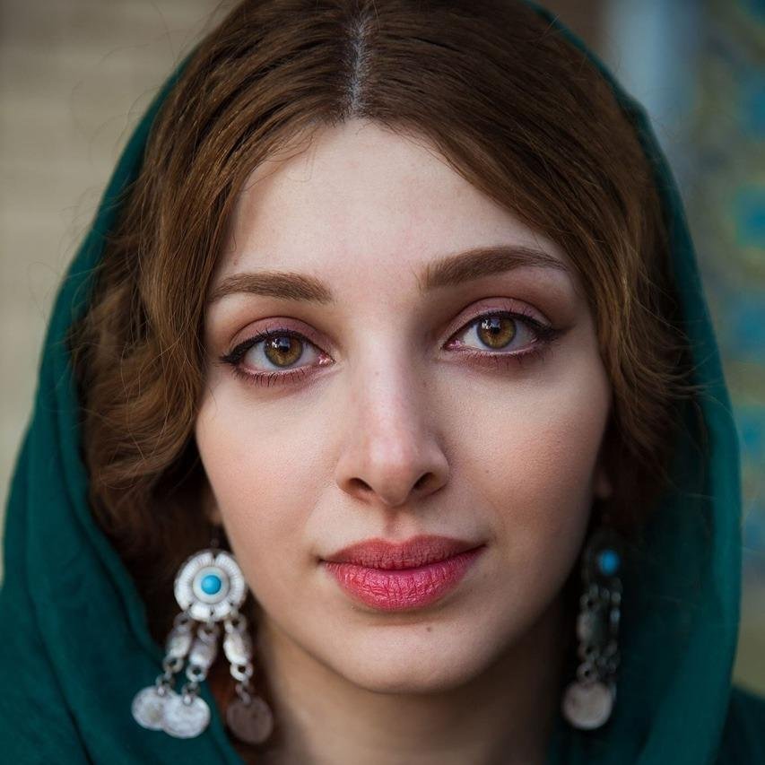 بمیرم به نام و نمانم به ننگ💙 مجاهد🚫عرزشی🚫 با افتخار طرفدار پادشاهی👑 جانم فدای ایران