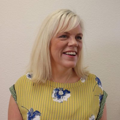 LorriWeaving's profile picture. 