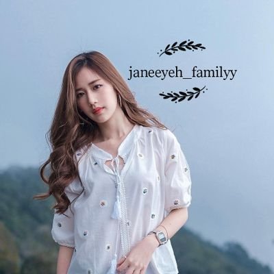janeeyeh_family's profile picture. Support : เจน รมิดา 💚 @janeeeyeh 💚 #เจนเย่
Forwork : 086-387-5755 P'ส้ม
