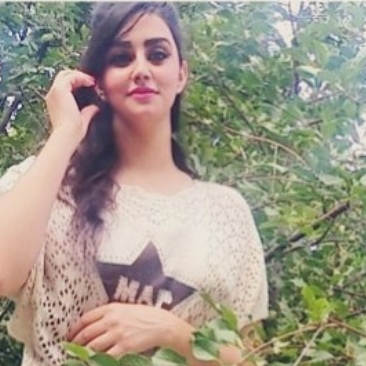 zeinab_sinaee's profile picture. https://t.co/vRWyYbLPW6