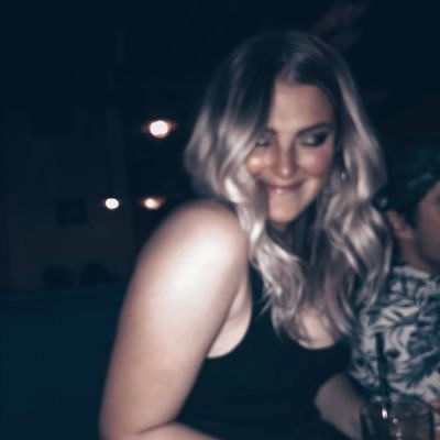 whaadduppsid's profile picture. Be present • ΣΚ alum