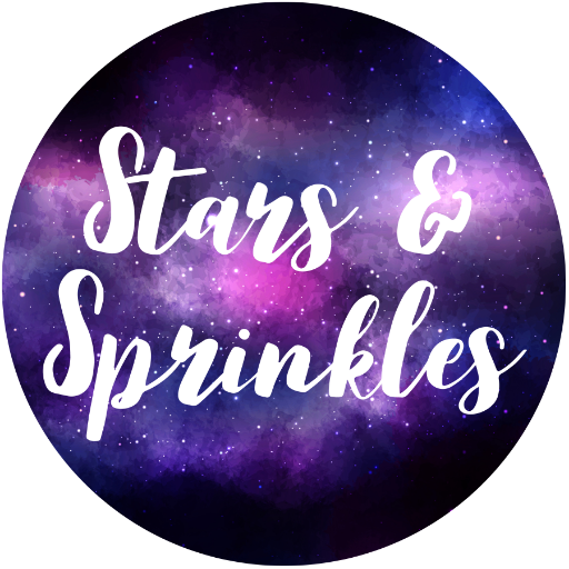 Geek lifestyle blog. Conventions, films, & shows. Doctor Who, Stargates SG1 Atlantis & Universe, Star Trek, Primeval. PR Friendly 📧misa@starsandsprinkles.co.uk