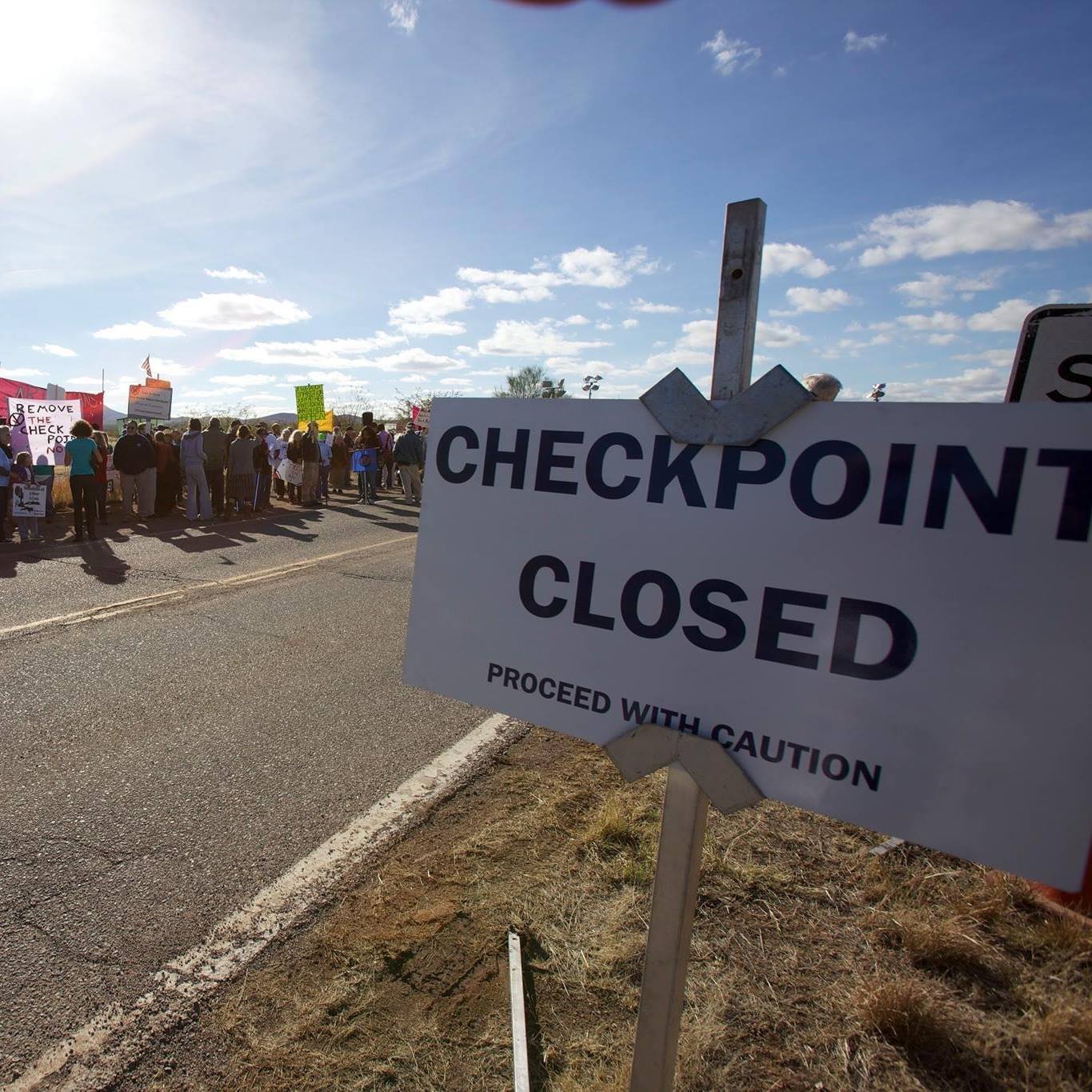 Undeterred is a documentary about community resisting border militarization in the rural border town of Arivaca, Arizona.
undeterredfilm@gmail.com