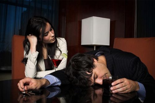 worstfirst's profile picture. Giving you the worst first impressions of your online dating profile. Jesus.