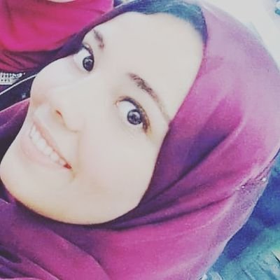 Yasmine01429758's profile picture. software engineer