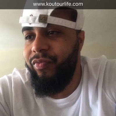 UrMomLikesMe99's profile picture. 