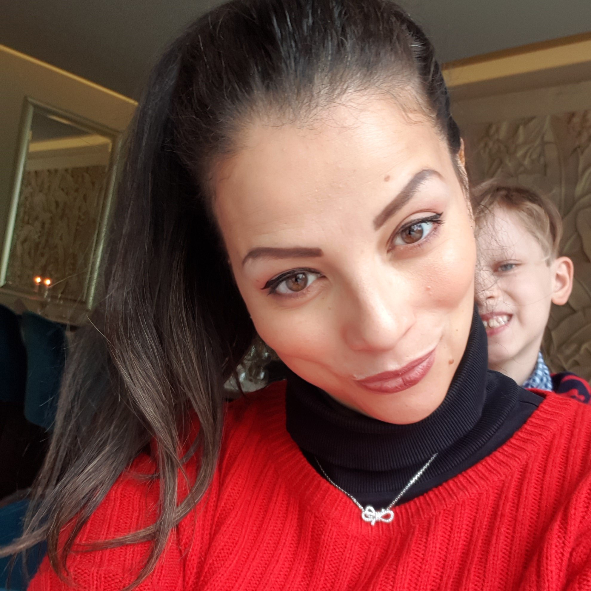 cherryschatz's profile picture. adoro viajar los idiomas ☺♥  ♥