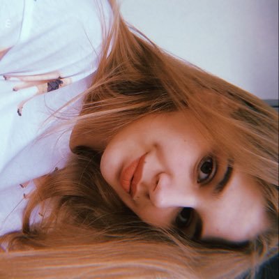 semitkate1's profile picture. хело