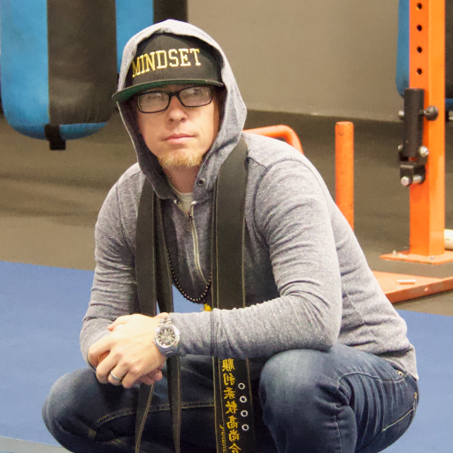 forrestfolen's profile picture. Mindset Coach for Teens and Young Adults, 20+ years in fitness and wellness, Meditation, Podcaster, Digital Media Pro, dad of 3, guitar hobbiest 🙏☺️