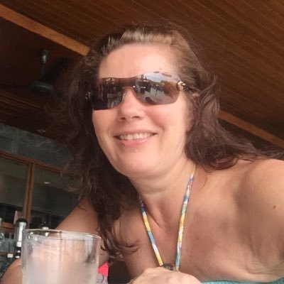 54yr old mum of 4,happily married. Specialist Nurse in Tissue Viability and loving life xx