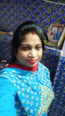 Pari21712587's profile picture. 