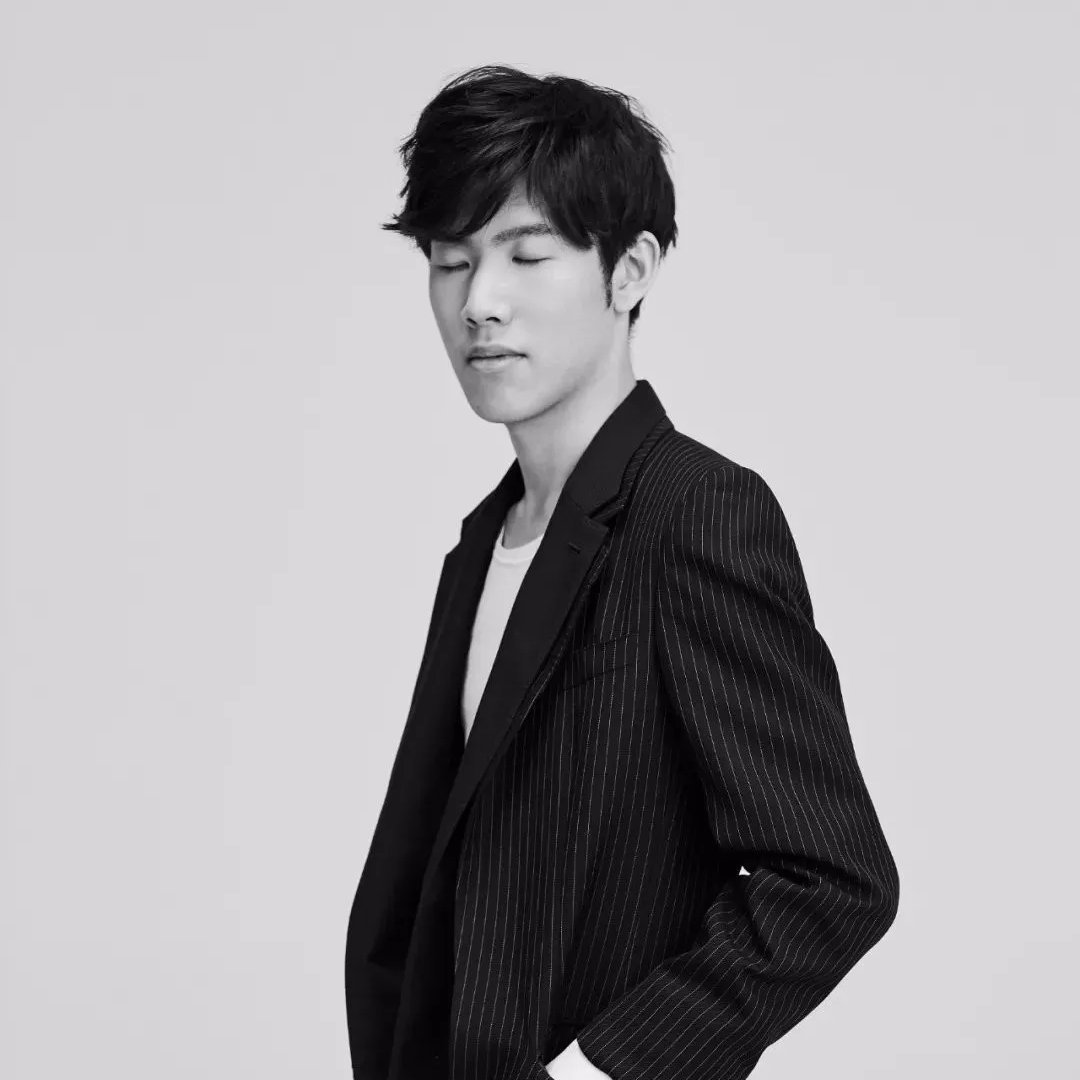 UQwxdfxuJLMfhcq's profile picture. hi