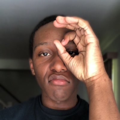 Instagram: @Moneyybagg.yez