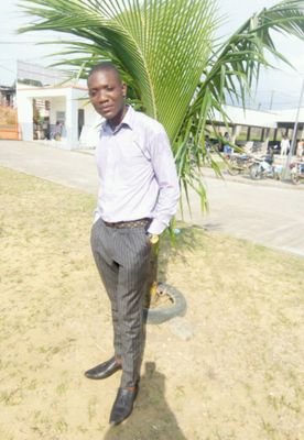 Stphane69829880's profile picture. 