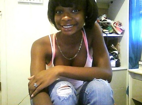 tastybxtch's profile picture. IDGAF.