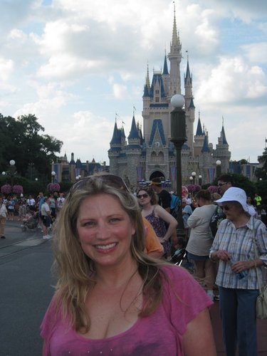 CortAtlantaGirl's profile picture. Account Representative
CORT, a Berkshire Hathaway Company, is the world’s largest provider of rental furniture. 
Wherever You're Heading, We'll Be There!