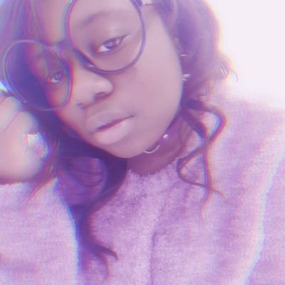 I like Kpop, Strawberries, and being a black alt bbw
