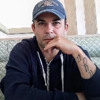 I love talking about the law of attraction anything that's positive and uplifting. I have a blog about the law of attraction and I also like photography.