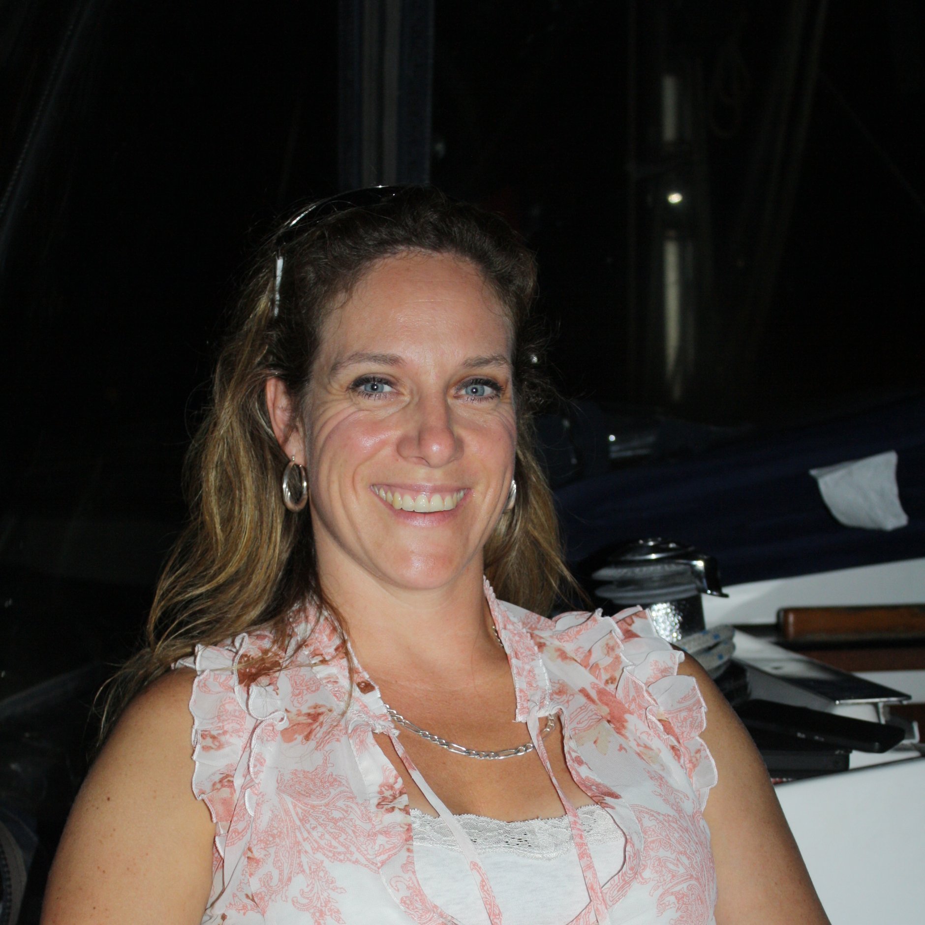 I'm Beth from jenetyxDNA. We're committed to supporting the health and well-being of individuals and families through innovative DNA preservation and testing.